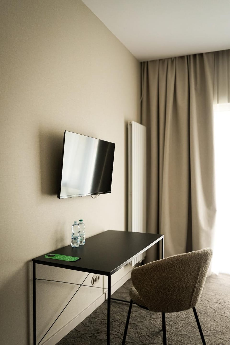TV and multimedia, Dining area