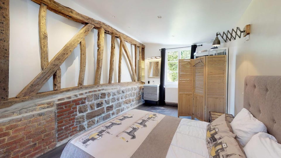 Bed, Kitchen or kitchenette, Photo of the whole room, Bedroom, bunk bed, wardrobe