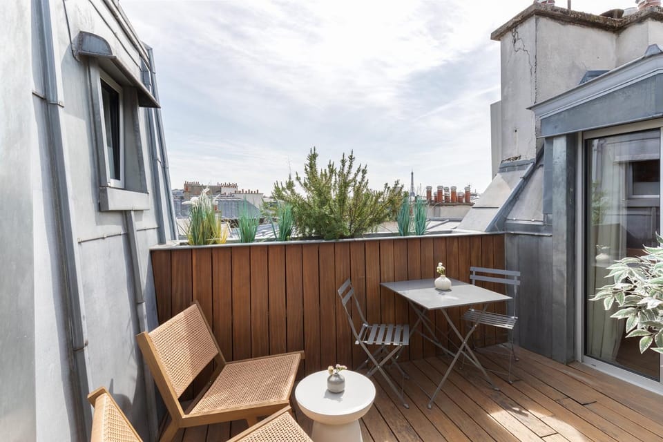 Patio, Day, View (from property/room), Balcony/Terrace