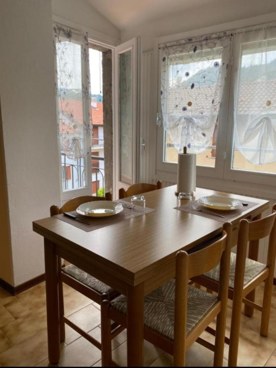 Dining area, Breakfast