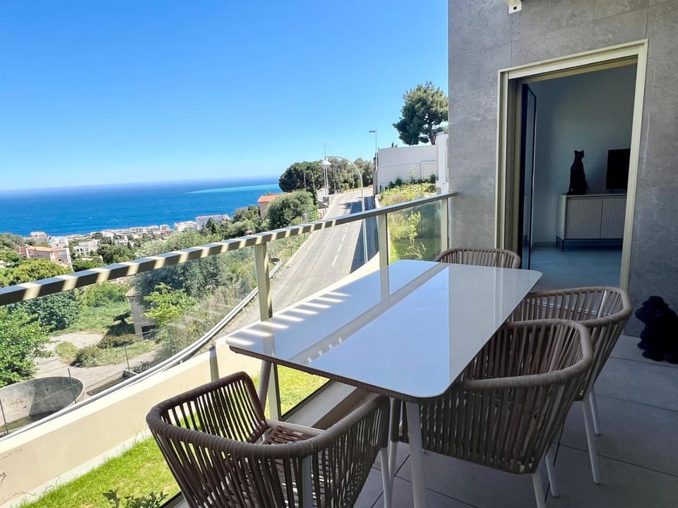 Balcony/Terrace, Balcony/Terrace, Sea view