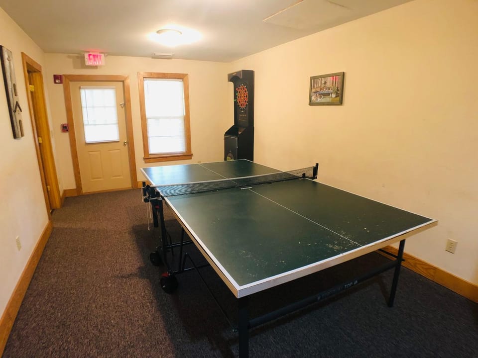 Briarstone Lodge Condo 13B by Eden Crest Apartment in Pigeon Forge