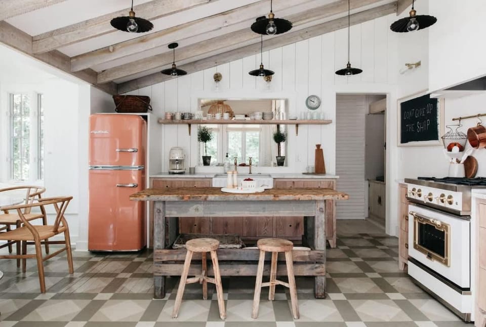 Leo Cottage by Juniper Holiday + Home House in Chikaming Township