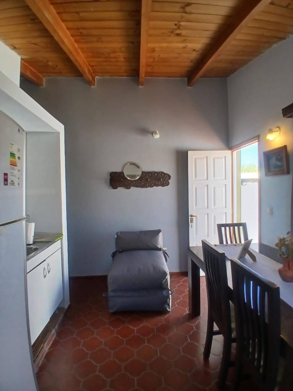 Kitchen or kitchenette, kitchen