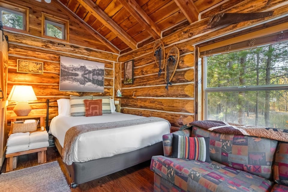 Bed, Photo of the whole room