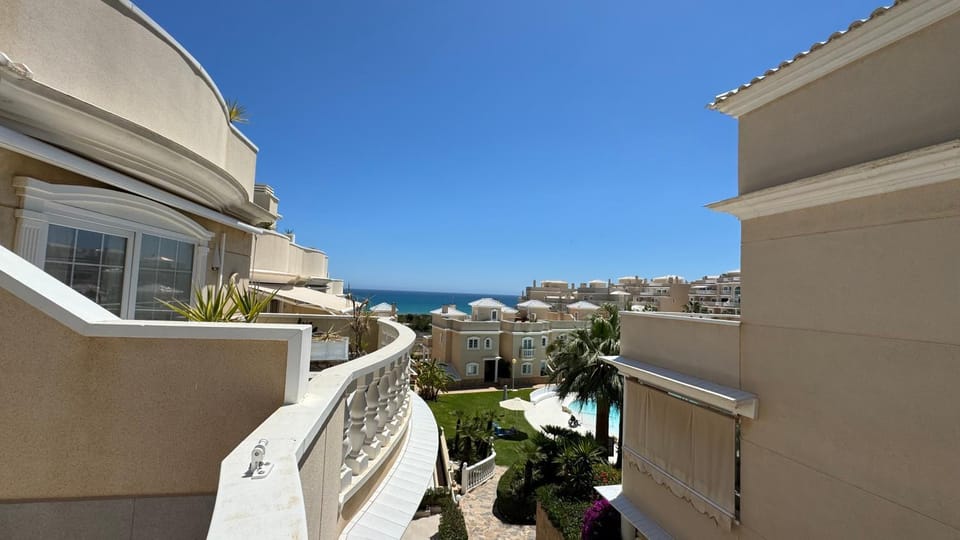 View (from property/room), Balcony/Terrace, Pool view