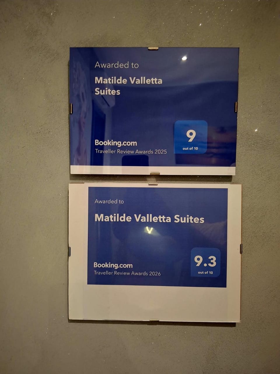 Property logo or sign, Certificate/Award