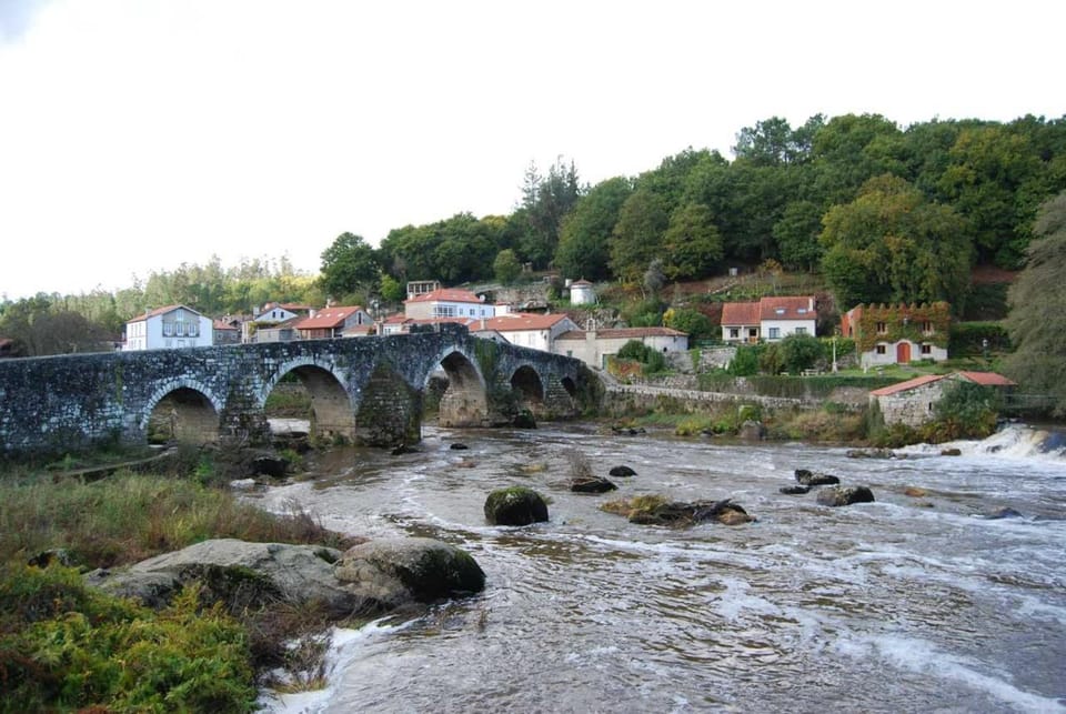 Nearby landmark, Natural landscape, Landmark view