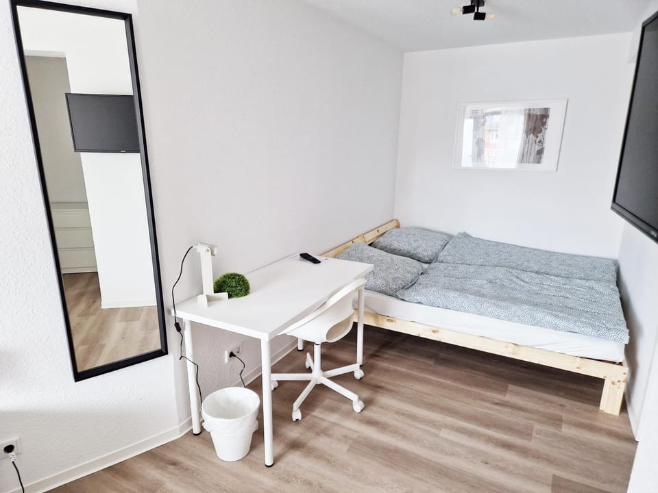 Living room, Photo of the whole room, Bedroom