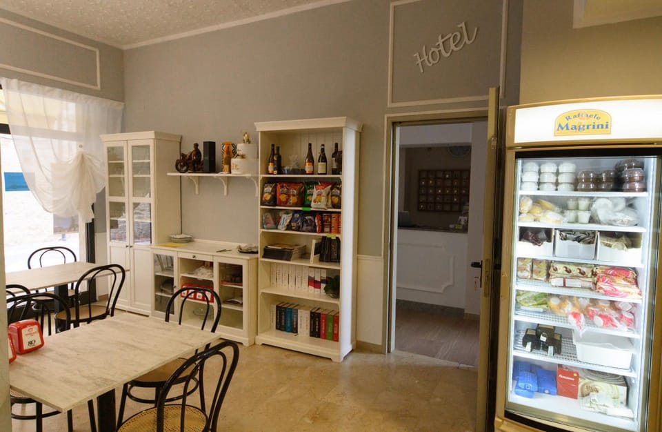 Lounge or bar
