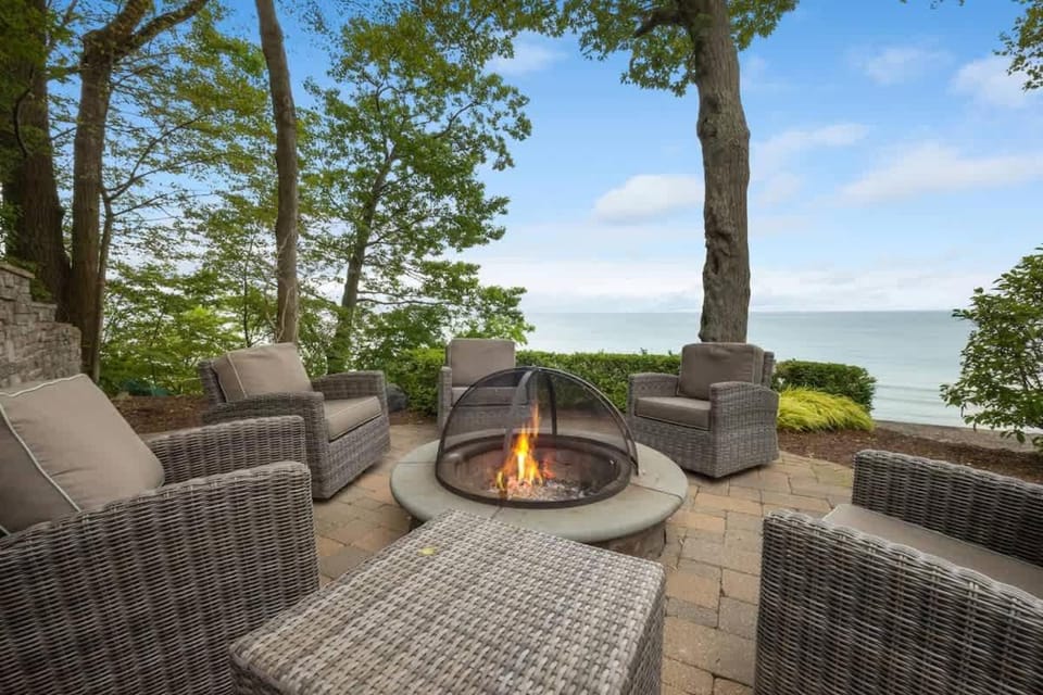 Sunset Shores Sanctuary by Juniper Holiday + Home House in Lake Michigan Beach