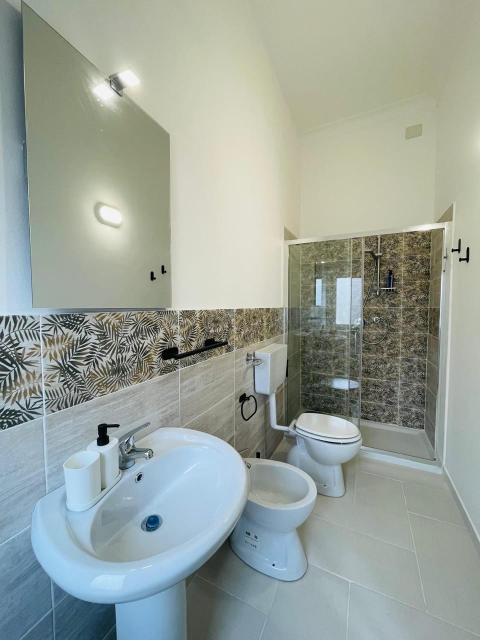 Shower, Toilet, Bathroom, bidet