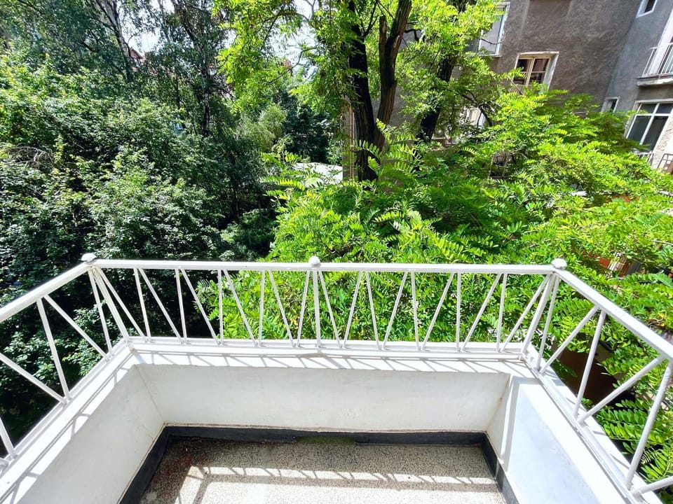 Day, Natural landscape, Garden, View (from property/room), Balcony/Terrace, Garden view