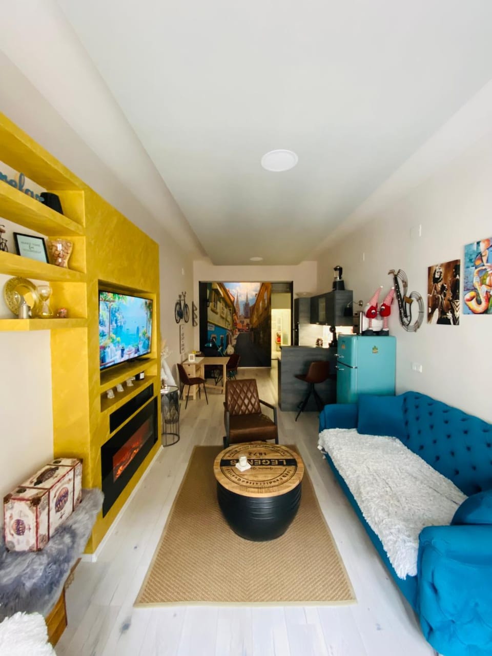 TV and multimedia, Living room