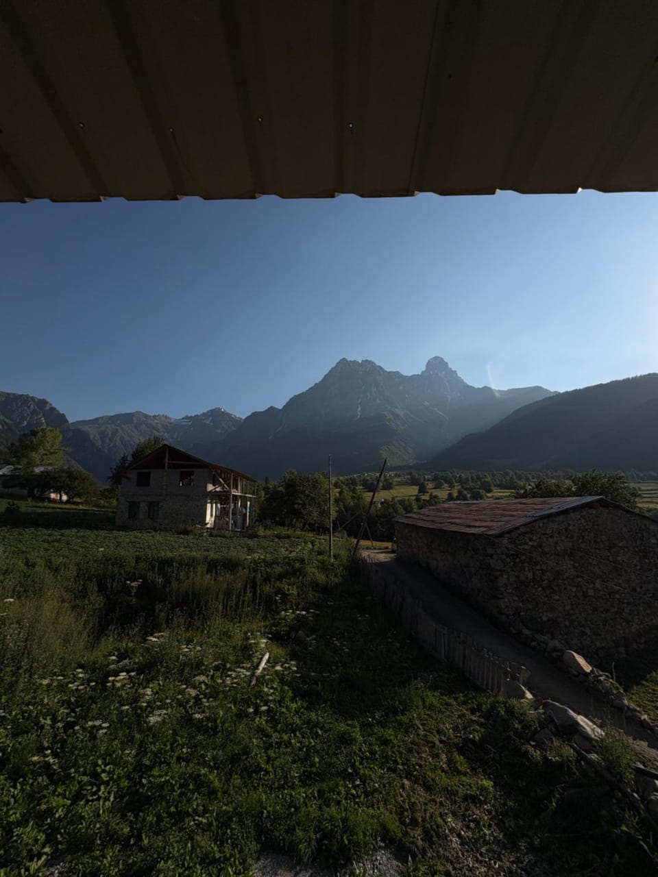 Guesthouse Aprasidze Bed and Breakfast in Georgia