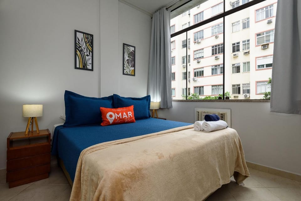 2-Bedrooms 170m from Copacabana Beach | FS 42/505 Apartment in Rio de Janeiro