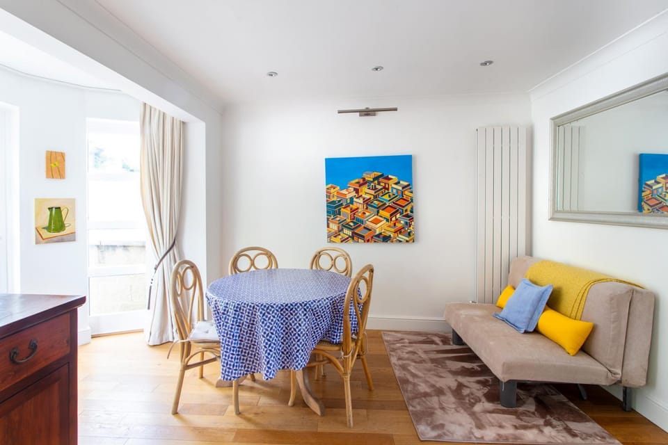 Beautiful Waterside House on Exeter Quay House in Exeter