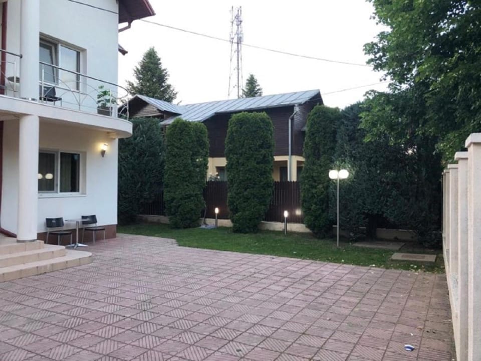 Property building, Garden, Garden view