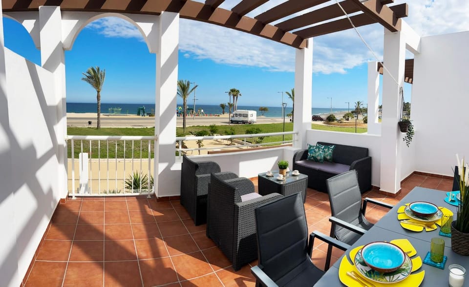 Off site, Balcony/Terrace, Balcony/Terrace
