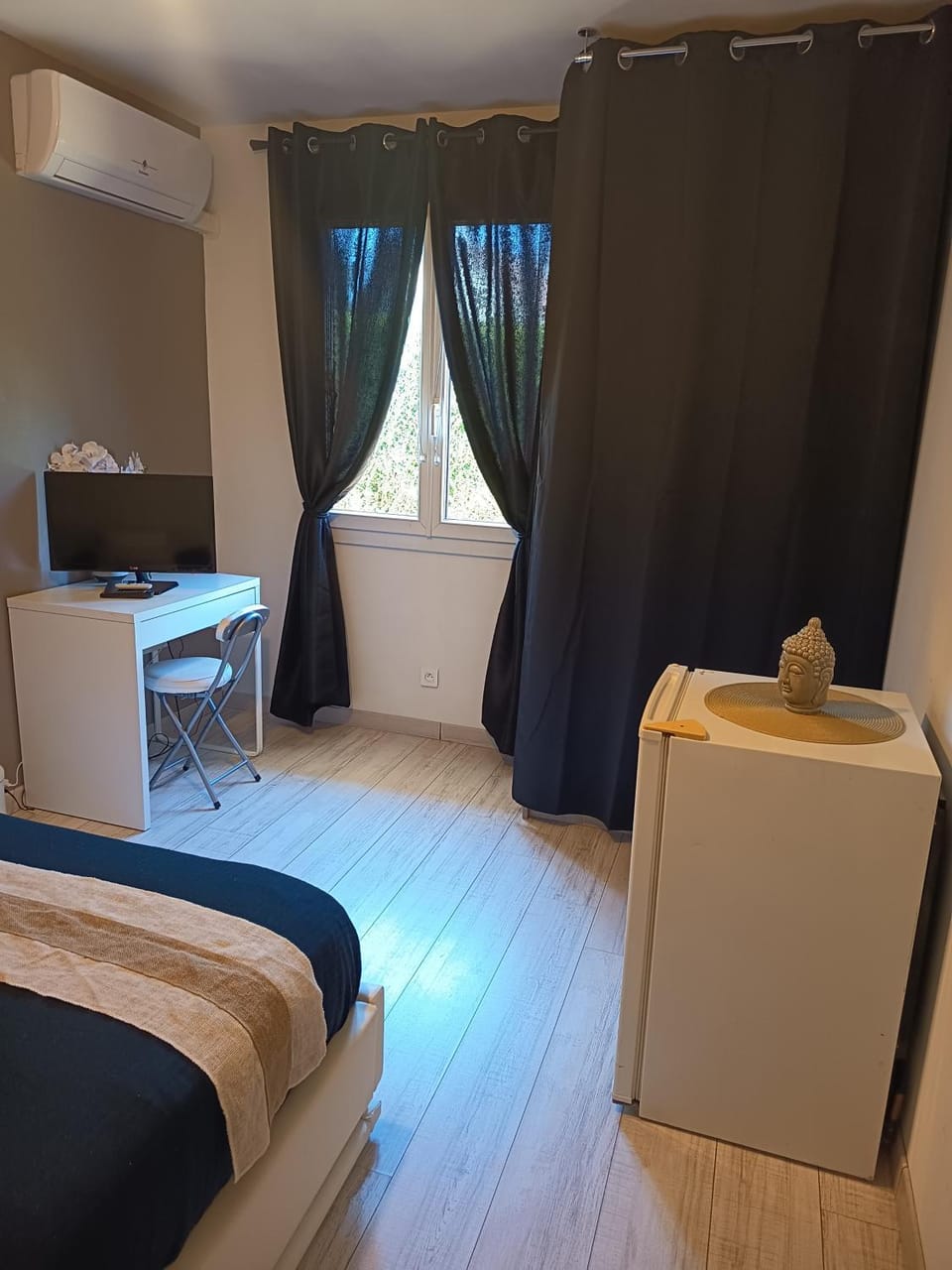 chambre climatisée à louer chez l'habitant Vacation rental in Centre-Val de Loire