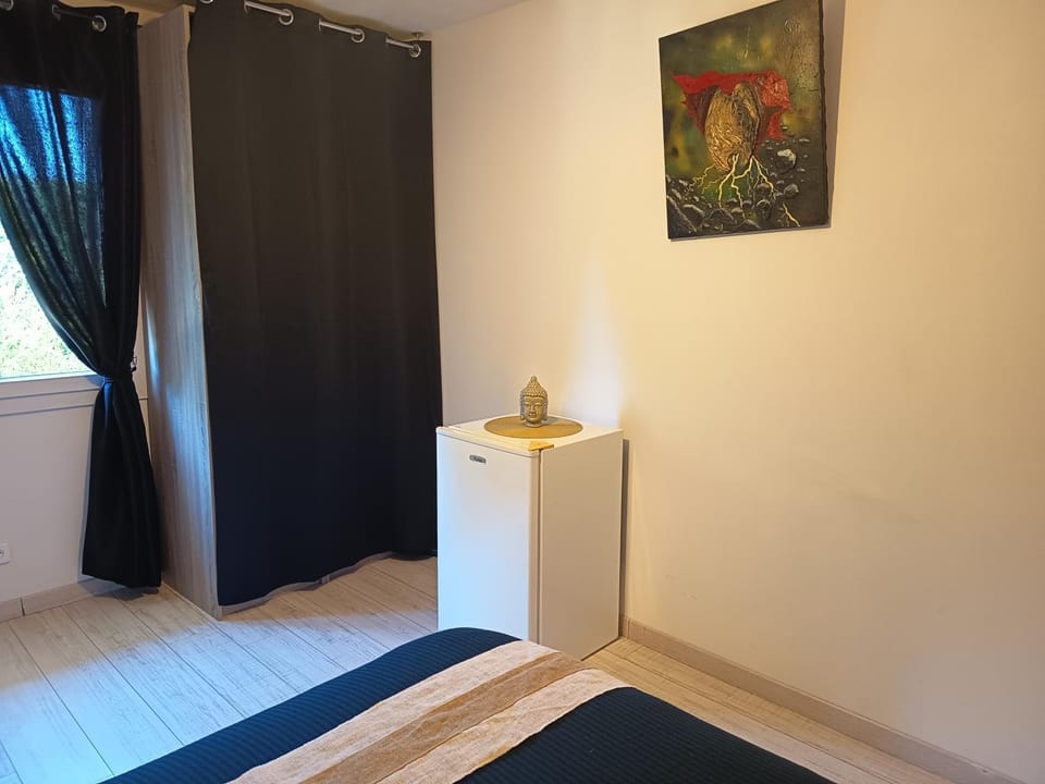 chambre climatisée à louer chez l'habitant Vacation rental in Centre-Val de Loire
