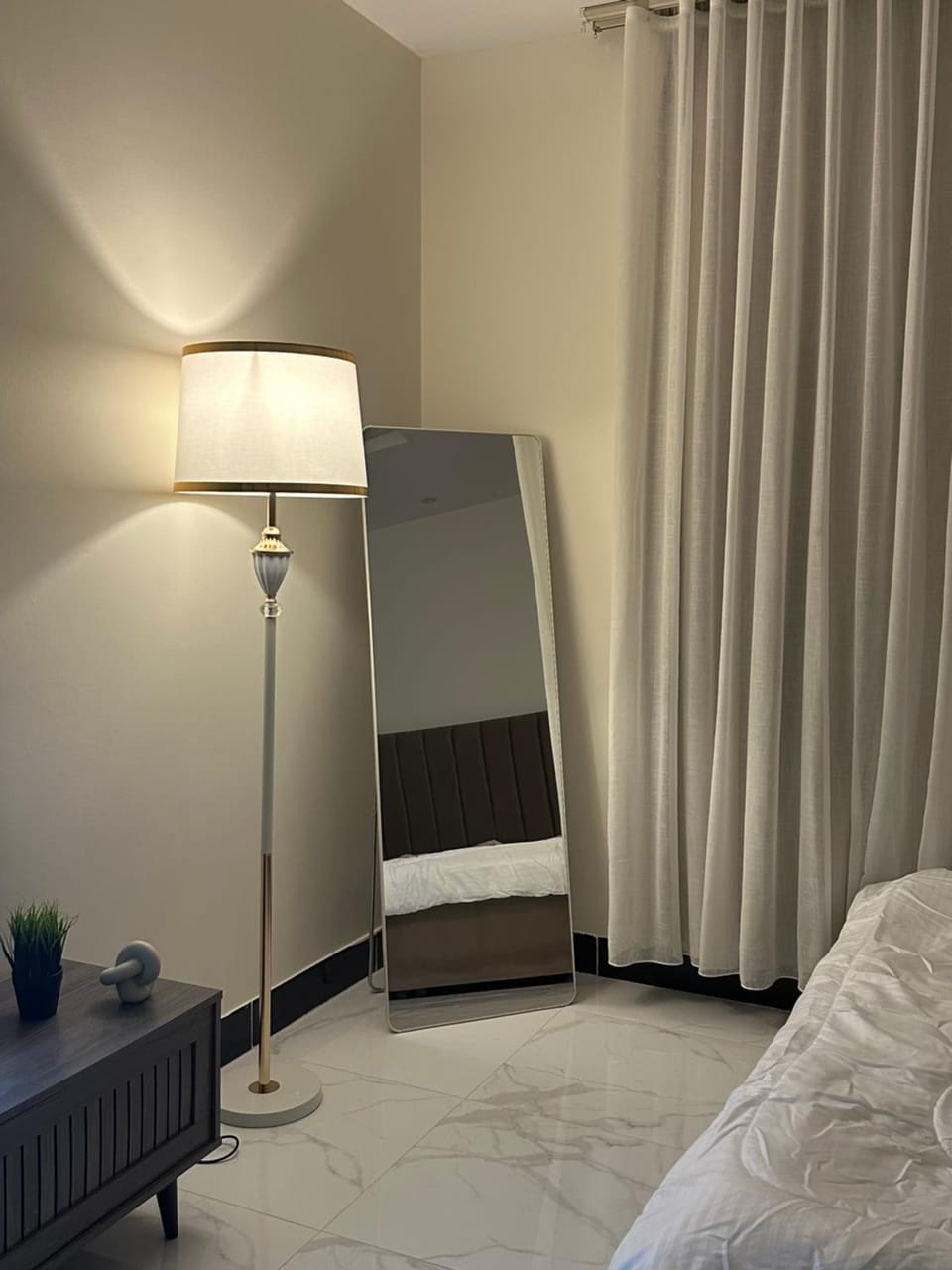 شقة أستديو تصميم أنيق هادي دخول ذاتي الملقا Apartment in Riyadh