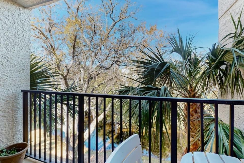 Xanadu B10 House in South Forest Beach