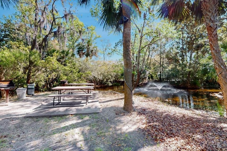 Xanadu B10 House in South Forest Beach