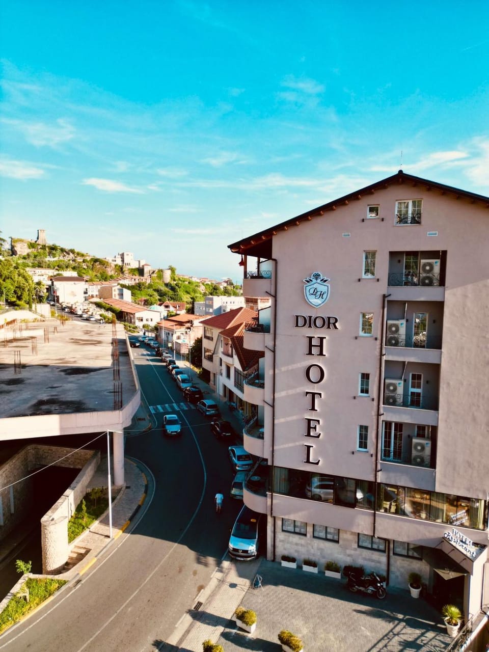 Property building, Neighbourhood, City view