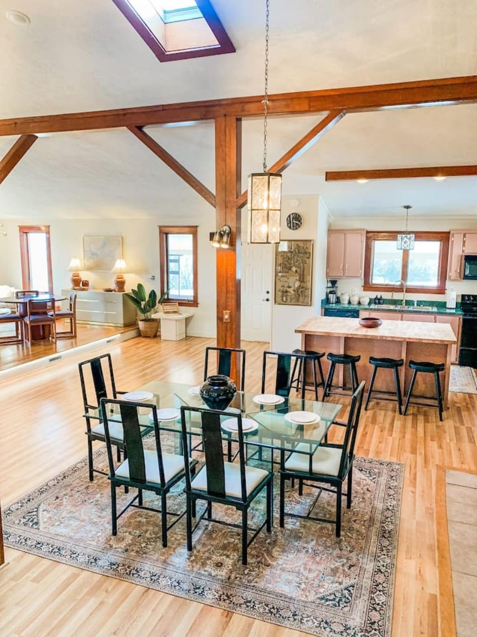 80s glam house with hot tub mountain views near WLU and VMI House in Rockbridge County