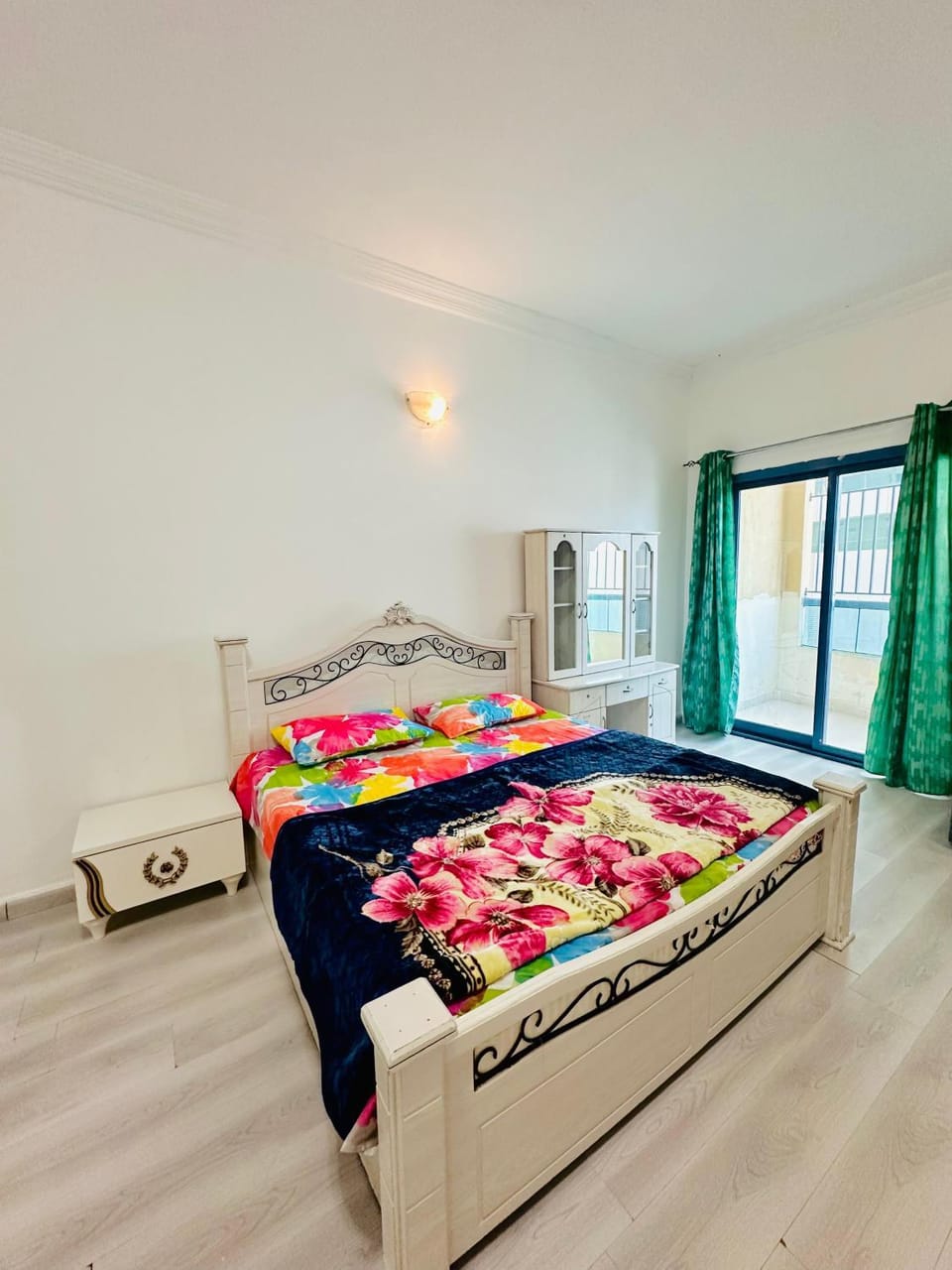Boutique Urban Flat Bed and Breakfast in Ajman