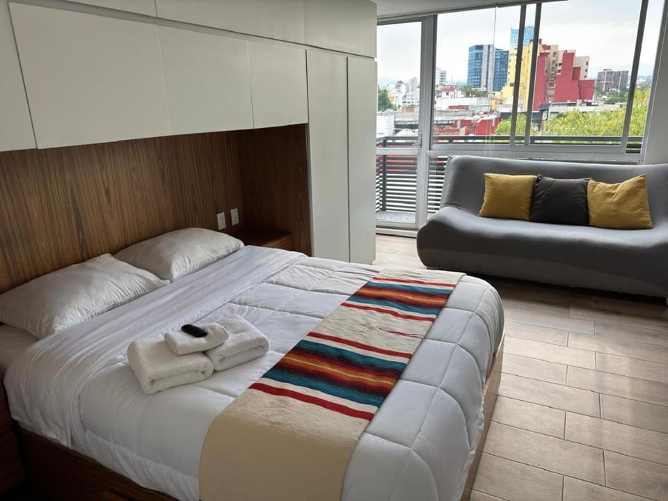 Calzolli Penthouse Casa de Huéspedes y Coliving Vacation rental in Mexico City