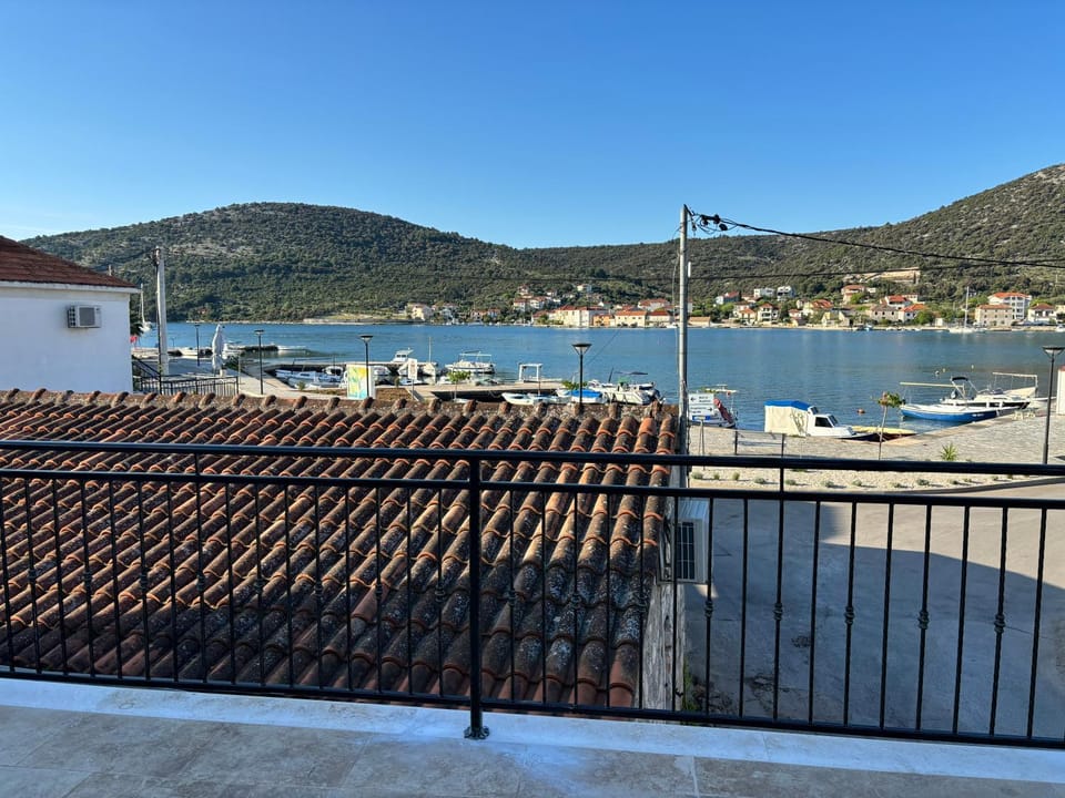 LaLu On The Water Apartment in Šibenik-Knin County, Croatia