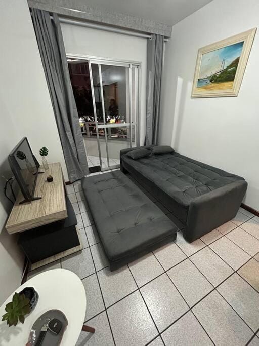 Ap no centrinho de Canasvieiras ,2 quadras mar Apartment in Florianopolis