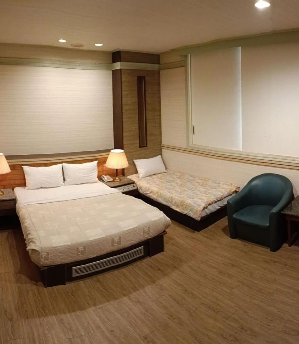 龍昇商務休閒飯店 Hotel in Kaohsiung