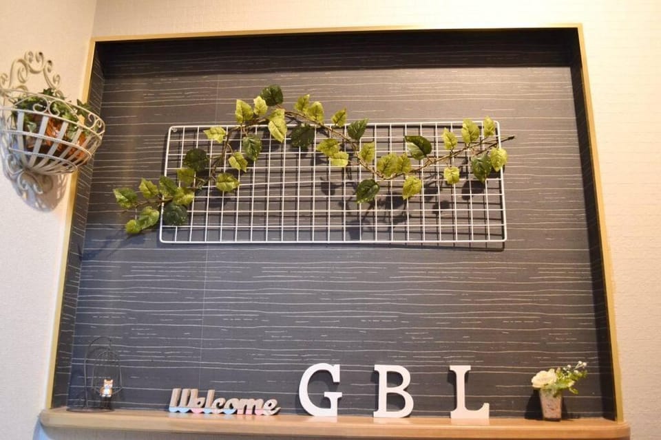 212gblhouse,大阪中心部,道頓堀,難波,心斎橋,黒門市場エリア!USJもすぐ!駅から徒歩1分の広いおしゃれな部屋! Apartment in Osaka