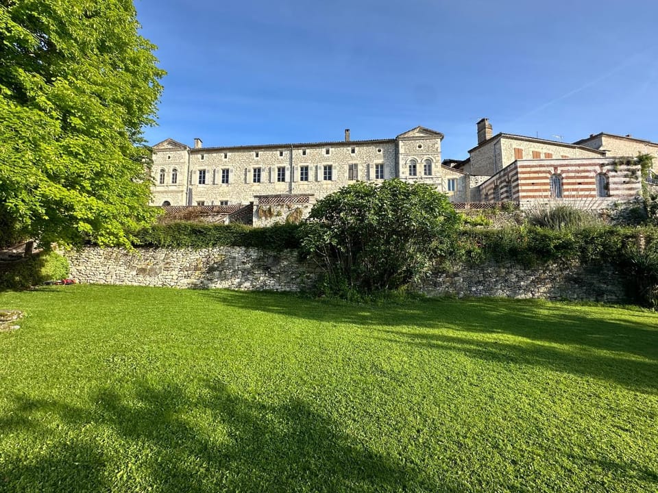 Property building, Garden