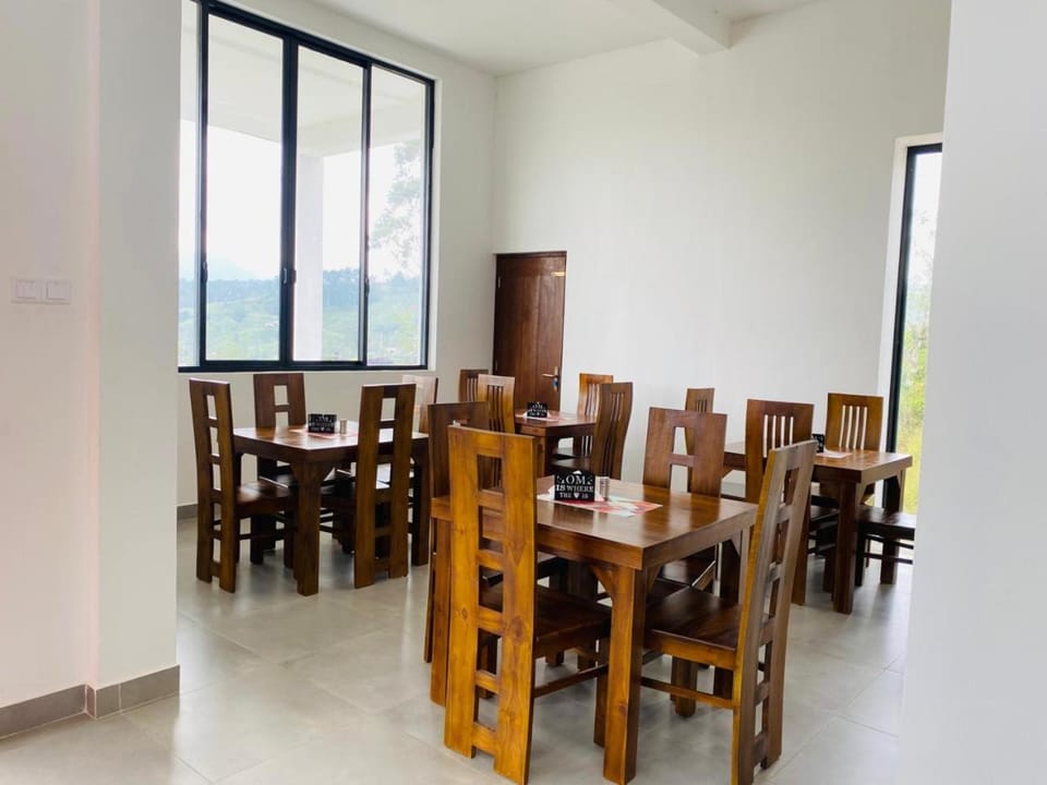 Kottagala White House Bed and Breakfast in Central Province
