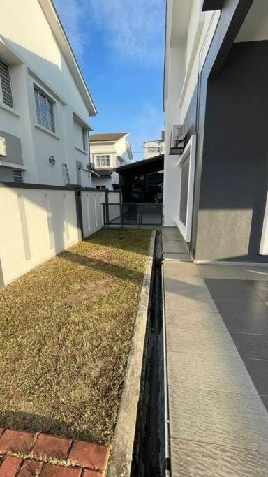 Family Homestay 300mbps Internet House in Selangor, Malaysia