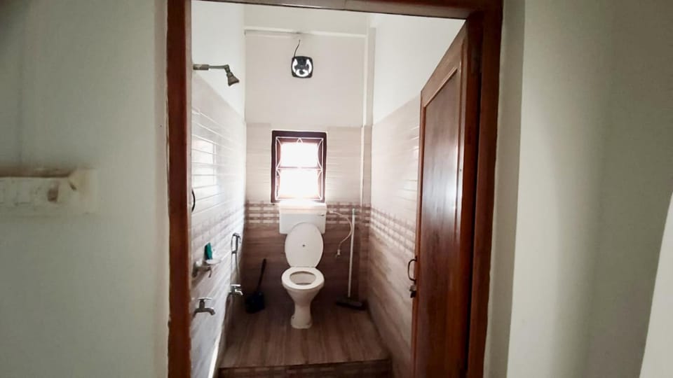 Toilet, Bathroom