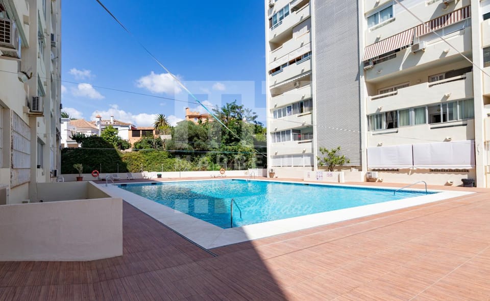 Property building, Pool view, Swimming pool