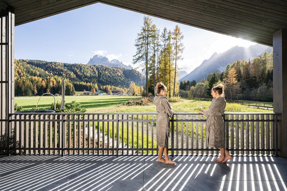 Spring, Day, People, Natural landscape, Mountain view