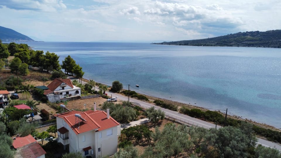 Neighbourhood, Bird's eye view, Beach