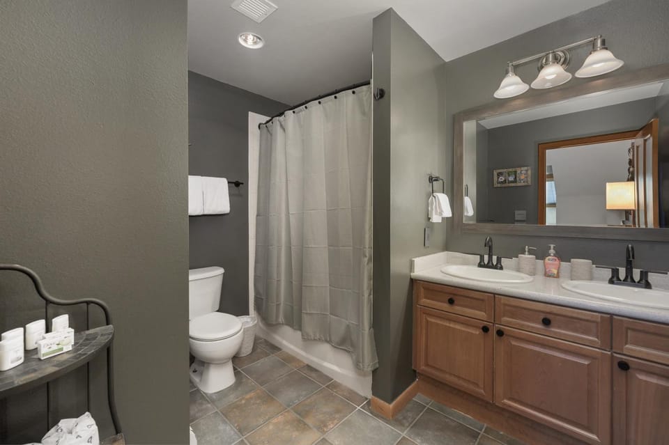 Select Unit 1709 - 2BR - Zephyr Mountain Lodge condo Apartment in Winter Park
