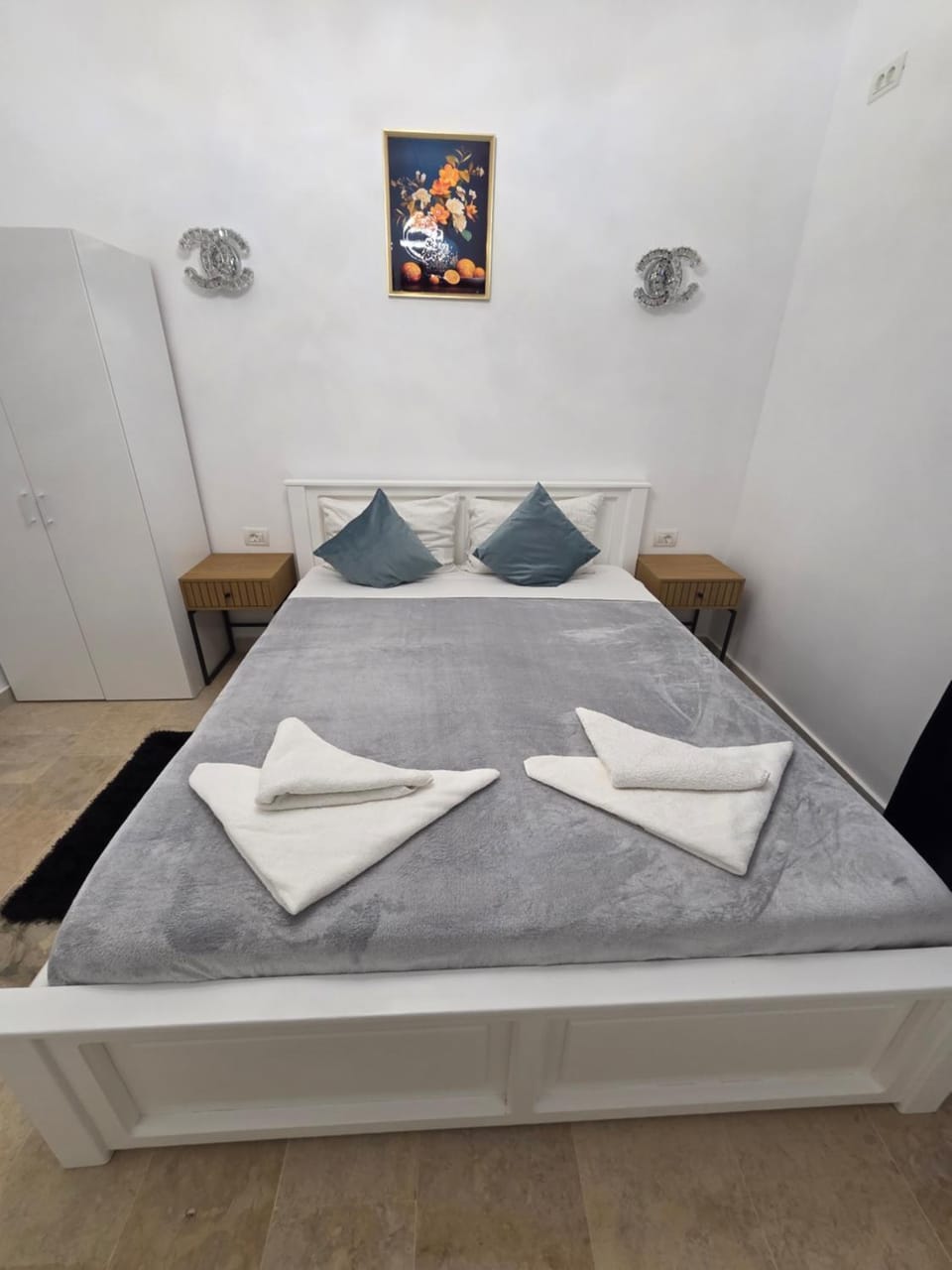 Fabian Apart CenterTown Apartment in Romania