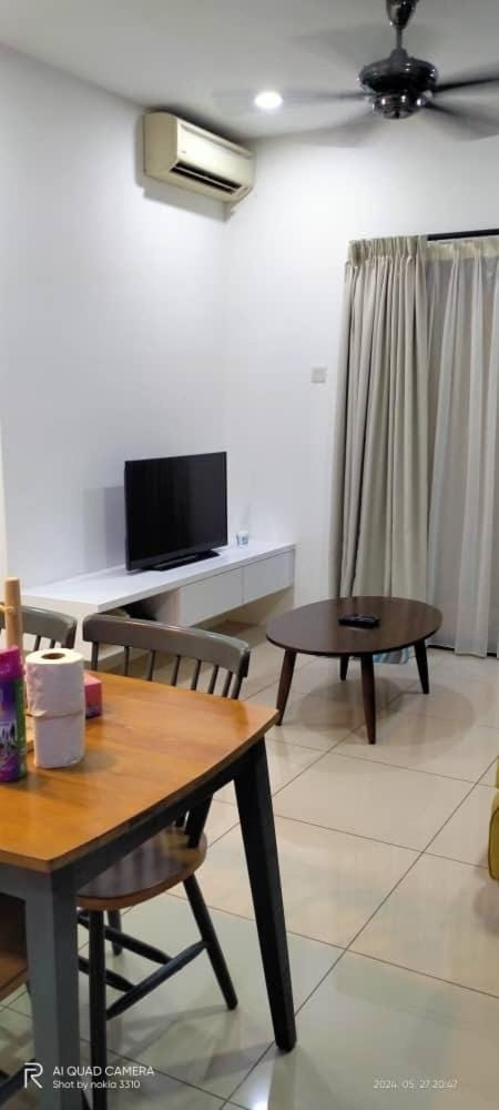 TV and multimedia, air conditioner