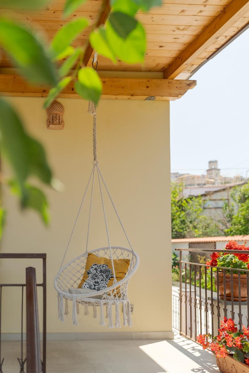 Patio, Day, Balcony/Terrace