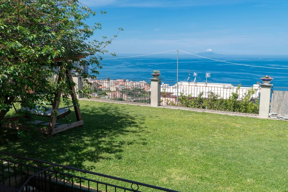 Nearby landmark, Day, Natural landscape, Garden, Garden view, Sea view