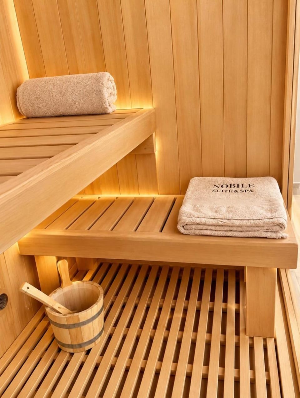Sauna, Bedroom, towels