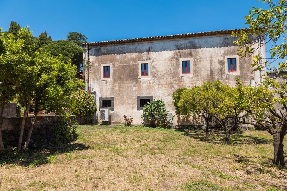 Property building, Garden